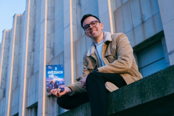 Petr Hanel - Past jménem O hvězdách víš h*vn* - 1