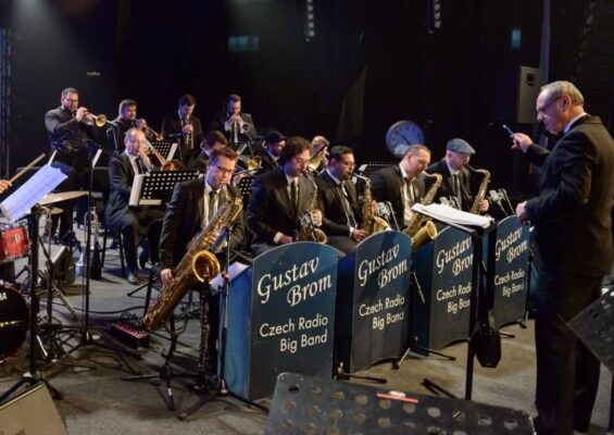 Dasha a Rozhlasový Big Band Gustava Broma - 1